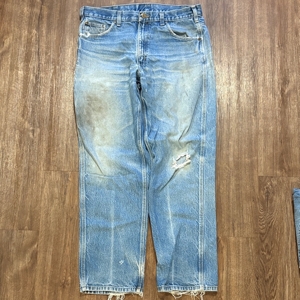 Carhartt 36 x 32 relaxed fit jeans
